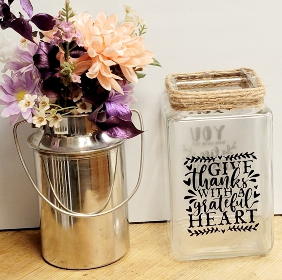 Handpainted rustic farmhouse square jar - Picture 1 of 4